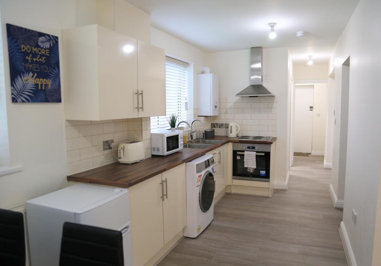 Gorgeous Ground Floor Apartment + Free Parking Manchester Ngoại thất bức ảnh