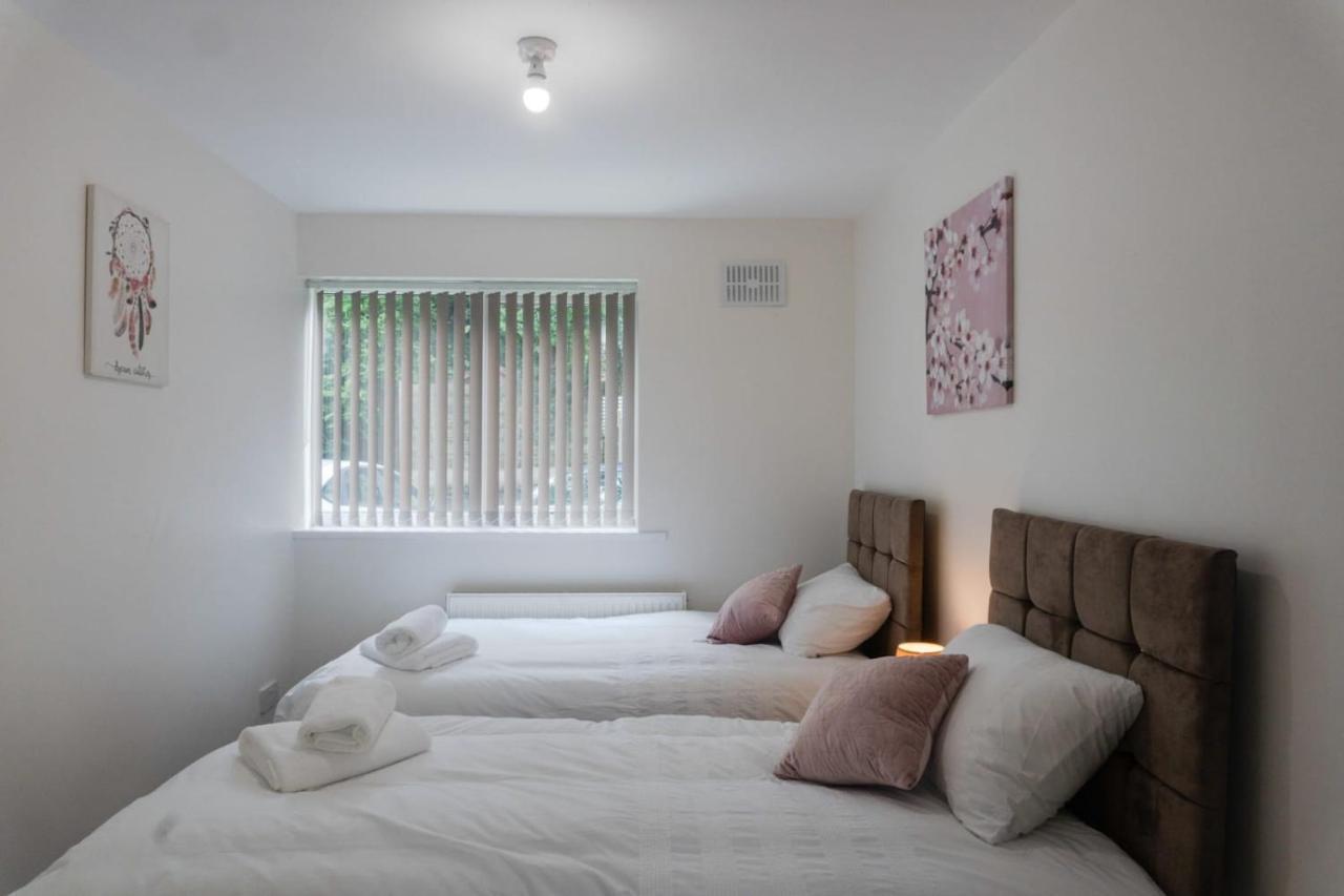 Gorgeous Ground Floor Apartment + Free Parking Manchester Ngoại thất bức ảnh